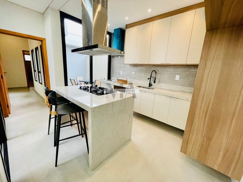 Casa no Villeneuve I: 3ª foto da galeria de imagens do imóvel