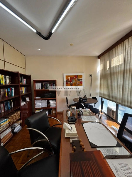 Sala comercial no Centro: 2ª foto da galeria de imagens do imóvel