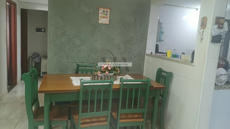 Casa no Santa Felicia: 3ª foto da galeria de imagens do imóvel