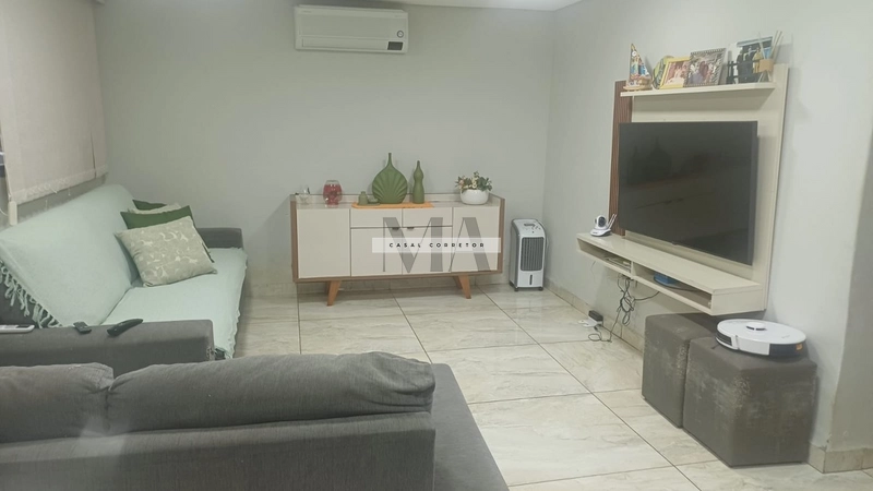 Casa no Santa Felicia: 6ª foto da galeria de imagens do imóvel