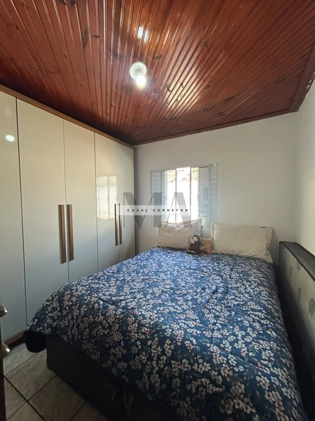 Casa no Santa Felicia: 21ª foto da galeria de imagens do imóvel