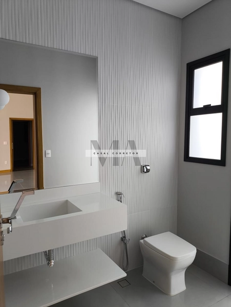 Casa com Piscina no condomínio Damha 3: 11ª foto da galeria de imagens do imóvel