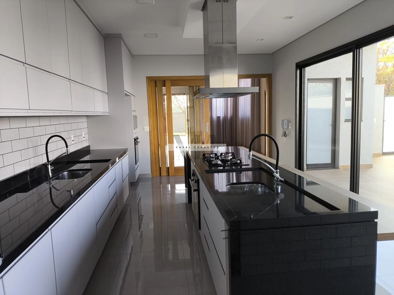 Casa com Piscina no condomínio Damha 3: 5ª foto da galeria de imagens do imóvel