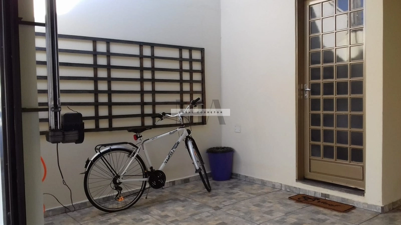 Casa no Jardim Veneza: 2ª foto da galeria de imagens do imóvel