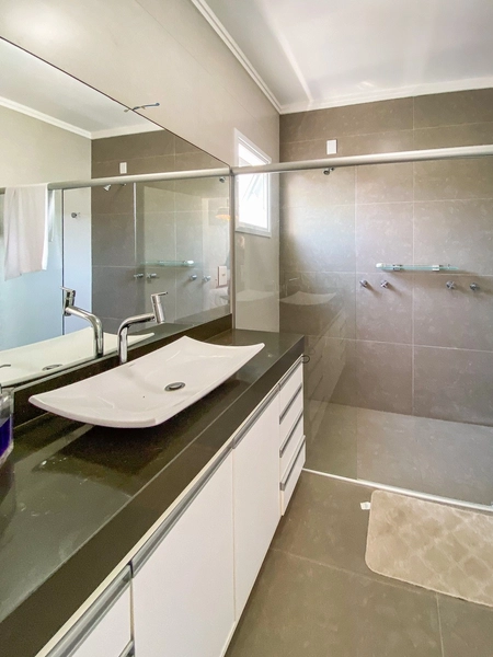 ✨ Sobrado de Esquina no Condominio Las Palmas: 32ª foto da galeria de imagens do imóvel