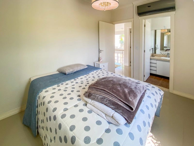 ✨ Sobrado de Esquina no Condominio Las Palmas: 22ª foto da galeria de imagens do imóvel