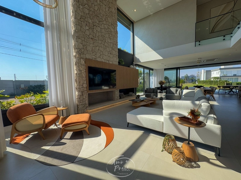 CASA NO SENSE: 3ª foto da galeria de imagens do imóvel