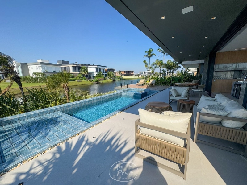 CASA NO SENSE: 13ª foto da galeria de imagens do imóvel