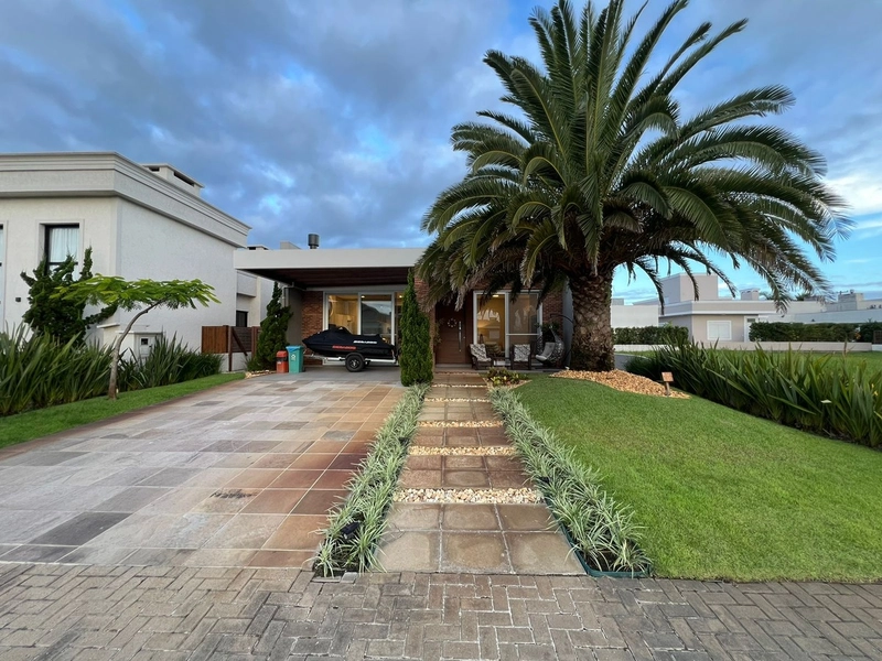 CASA A VENDA NO DUBAI