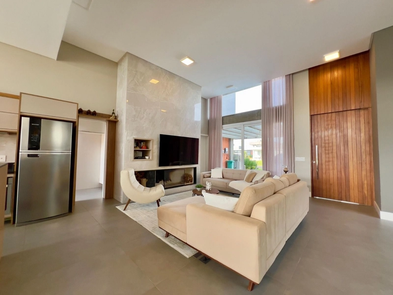 CASA A VENDA NO CONDOMINIO RIVIERA: 3ª foto da galeria de imagens do imóvel