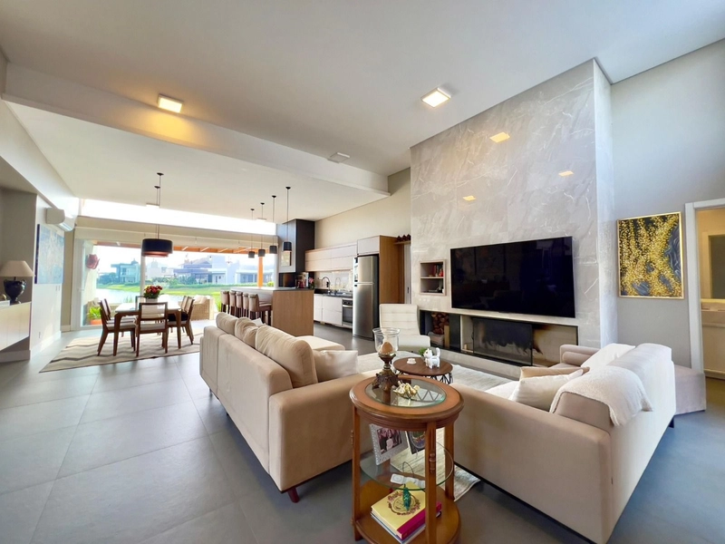 CASA A VENDA NO CONDOMINIO RIVIERA: 2ª foto da galeria de imagens do imóvel