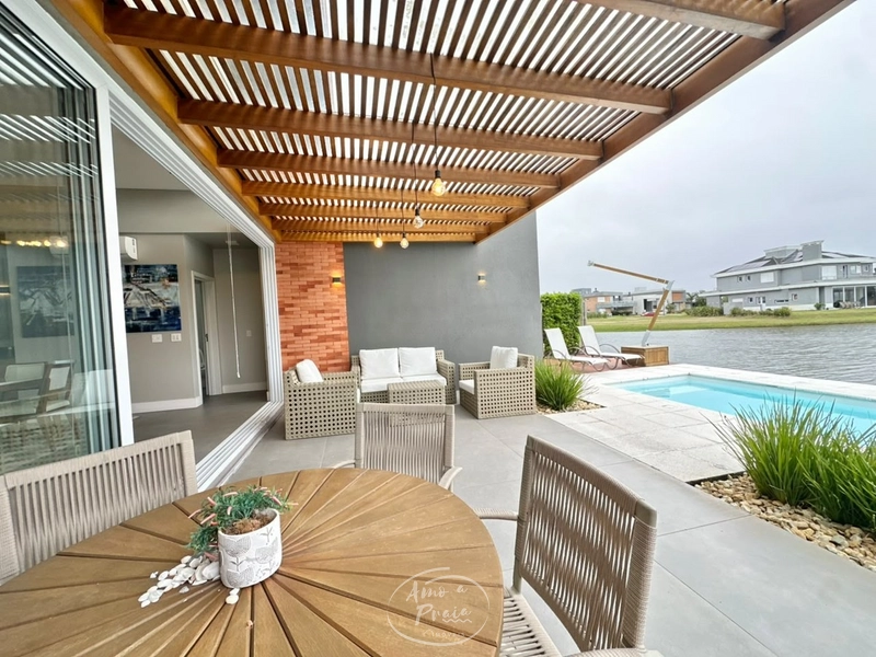 CASA A VENDA NO CONDOMINIO RIVIERA: 2ª foto da galeria de imagens do imóvel