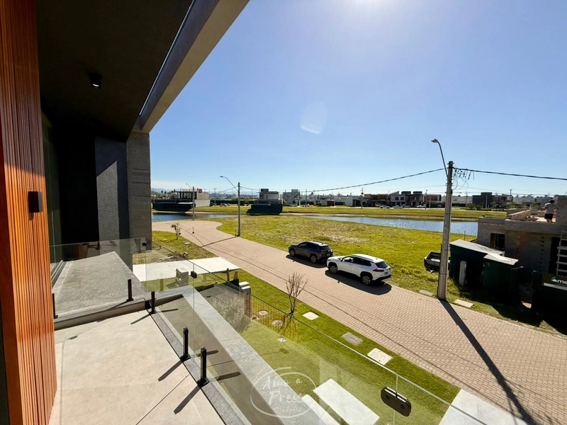 *Excelente Sobrado beira lago*: 27ª foto da galeria de imagens do imóvel