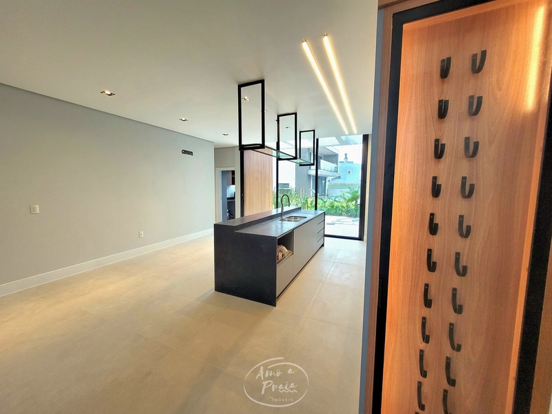 CASA NO CONDOÍNIO SUNSET: 4ª foto da galeria de imagens do imóvel