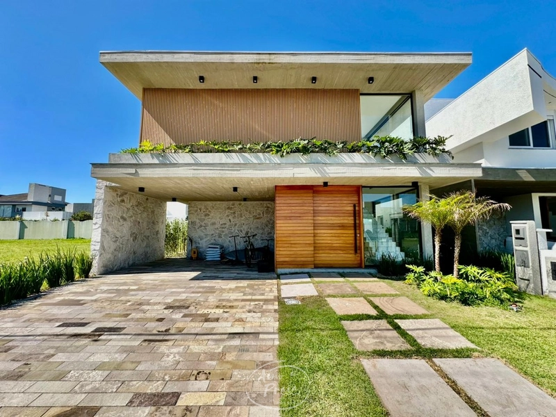 SOBRADO A VENDA NO AMARE