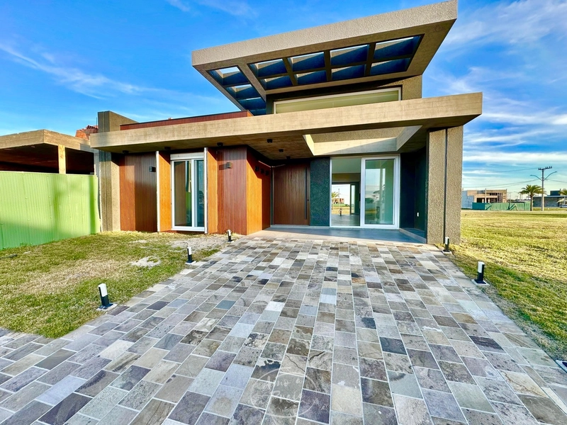 Casa a venda Condomínio Allure Beach em Xangri-Lá: 1ª foto da galeria de imagens do imóvel