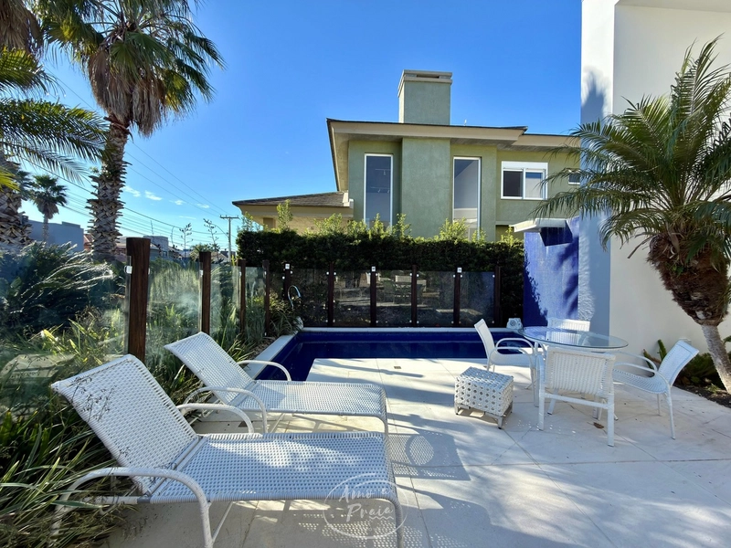 Casa à Venda no Condomínio Ventura em Xangri-Lá | 4 Suítes, 360 m²: 4ª foto da galeria de imagens do imóvel