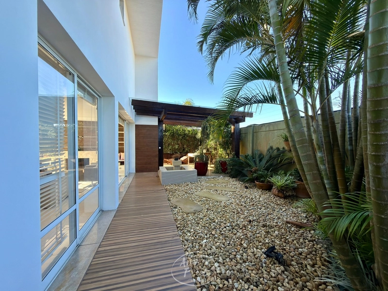 Casa à Venda no Condomínio Ventura em Xangri-Lá | 4 Suítes, 360 m²: 20ª foto da galeria de imagens do imóvel