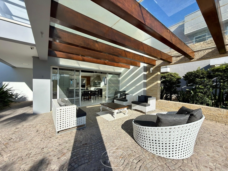 Casa à Venda no Condomínio Ventura em Xangri-Lá | 4 Suítes, 360 m²: 5ª foto da galeria de imagens do imóvel