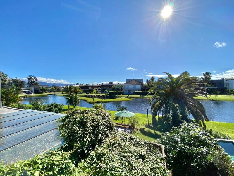 Sobrado diferenciado no Condomínio Villaggio Atlântida: 21ª foto da galeria de imagens do imóvel