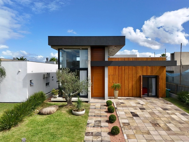 CONDOMÍNIO DUBAI CASA DECORADA À VENDA