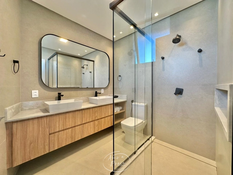 Lindo Sobrado Beira Lago - Sobrado no Enseada!: 36ª foto da galeria de imagens do imóvel