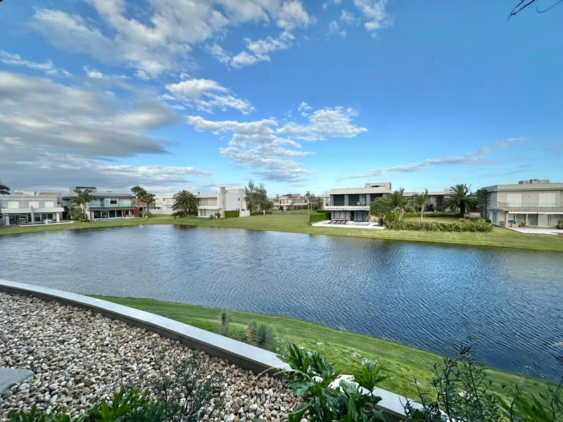 Lindo Sobrado Beira Lago - Sobrado no Enseada!: 33ª foto da galeria de imagens do imóvel