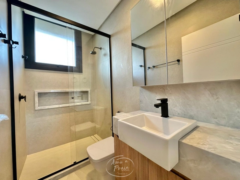 Lindo Sobrado Beira Lago - Sobrado no Enseada!: 29ª foto da galeria de imagens do imóvel