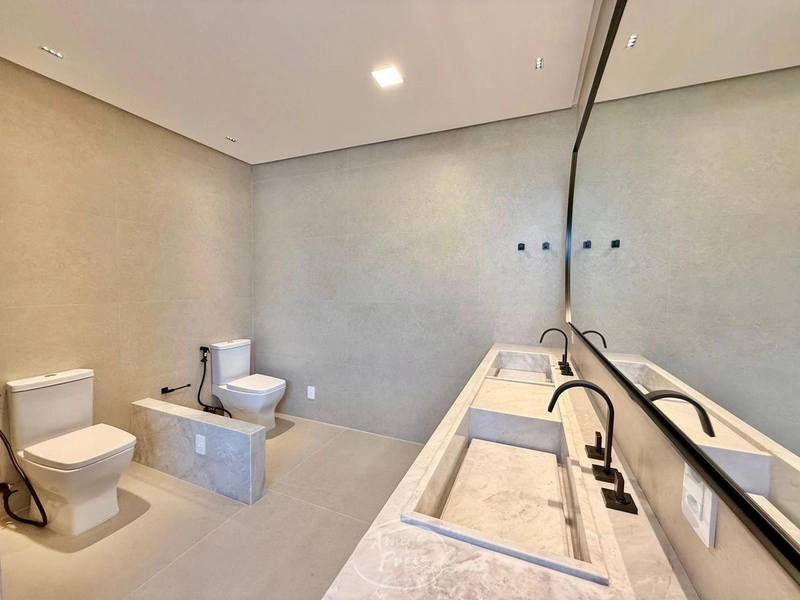 Lindo Sobrado Beira Lago - Sobrado no Enseada!: 49ª foto da galeria de imagens do imóvel