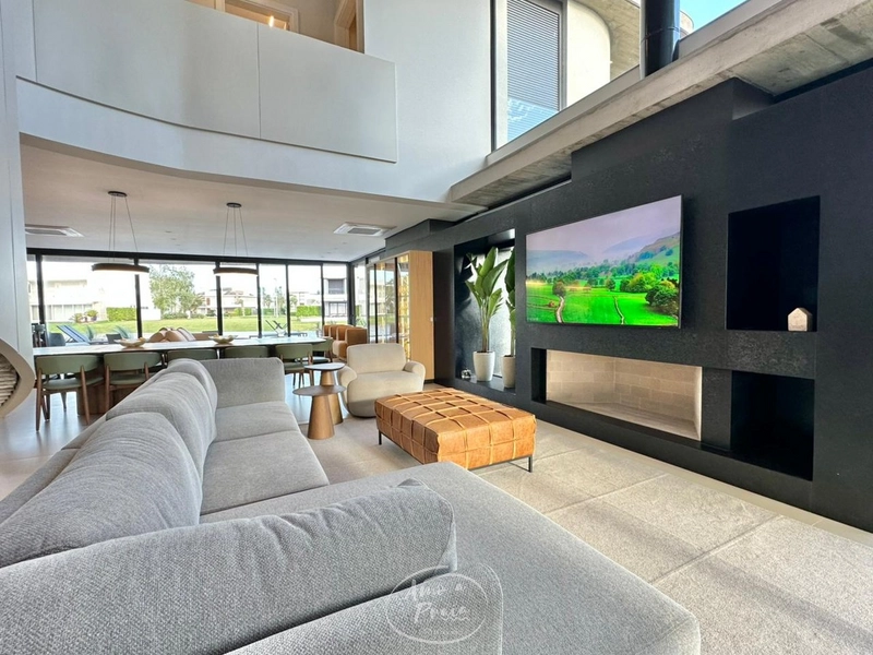 Lindo Sobrado Beira Lago - Sobrado no Enseada!: 2ª foto da galeria de imagens do imóvel