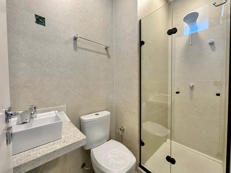 Lindo Sobrado Beira Lago - Sobrado no Enseada!: 13ª foto da galeria de imagens do imóvel