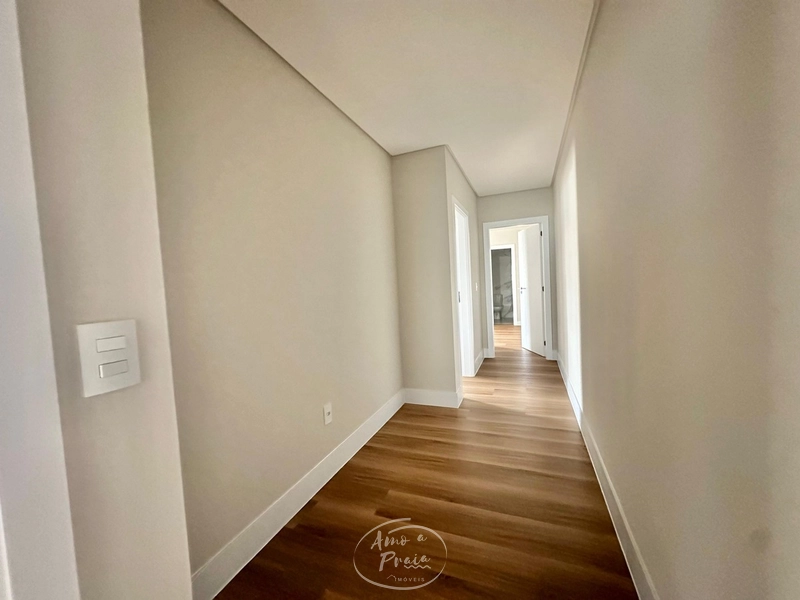 Belíssimo e Amplo Apartamento: 22ª foto da galeria de imagens do imóvel