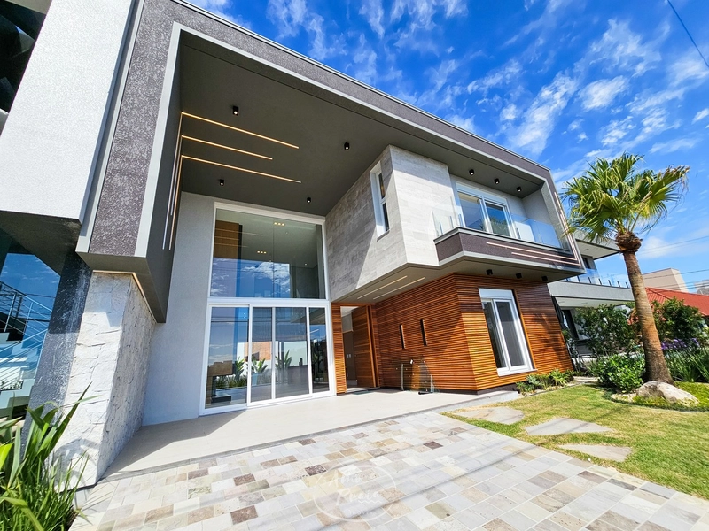 Casa nova no Las Palmas: 1ª foto da galeria de imagens do imóvel