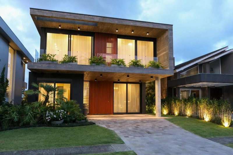 CASA BEIRA LAGO CAPÃO ILHA