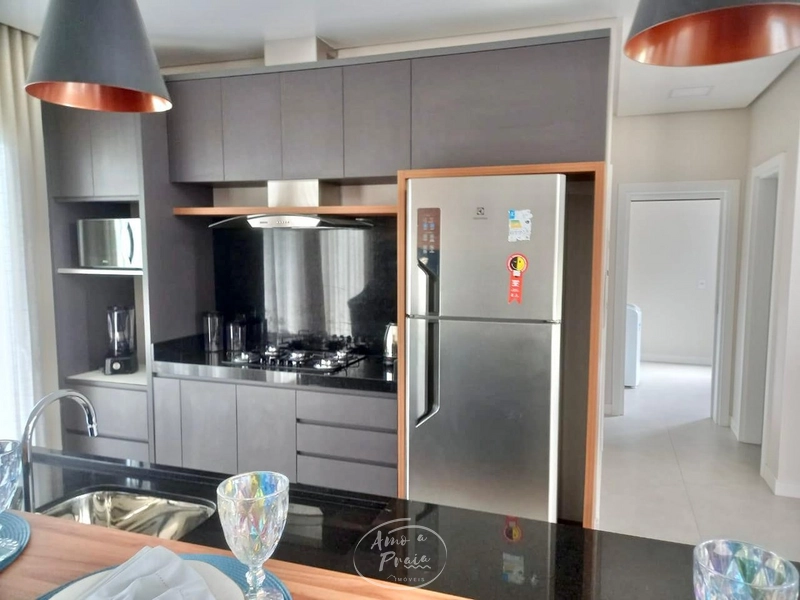 Casa com 3 suítes e piscina no Condomínio Riviera: 3ª foto da galeria de imagens do imóvel
