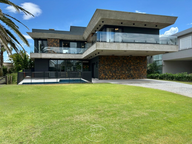 Casa de alto padrão com 4 suítes no Condomínio Playa Vista: 1ª foto da galeria de imagens do imóvel