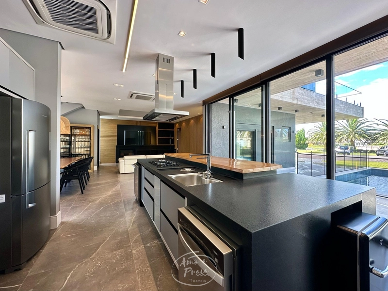 Casa de alto padrão com 4 suítes no Condomínio Playa Vista: 9ª foto da galeria de imagens do imóvel