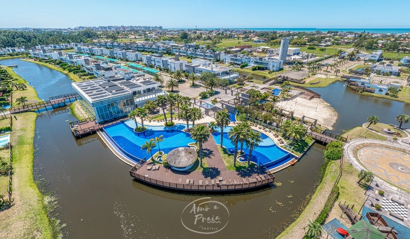 Apartamento com pátio beira lago!: 4ª foto da galeria de imagens do imóvel