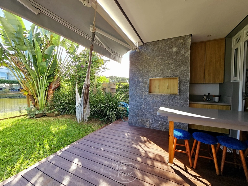 Apartamento com pátio beira lago!: 24ª foto da galeria de imagens do imóvel