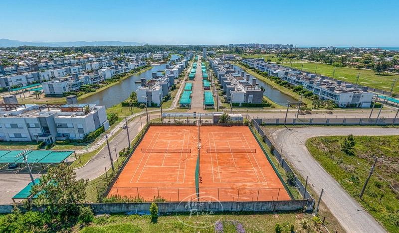 Apartamento com pátio beira lago!: 10ª foto da galeria de imagens do imóvel