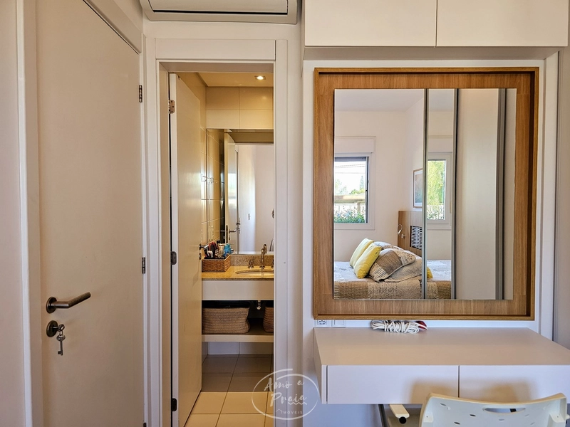 Apartamento com pátio beira lago!: 42ª foto da galeria de imagens do imóvel
