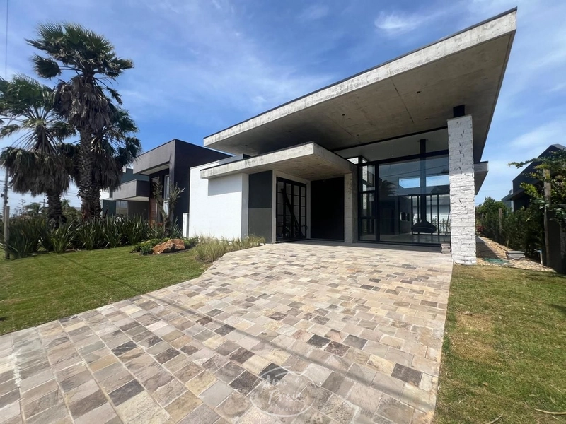 CASA CONDOMÍNIO RESORT DUBAI