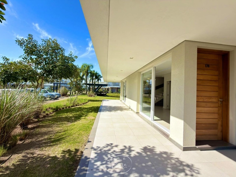 Casa beira-lago no Condomínio Murano Resort em Capão da Canoa: 49ª foto da galeria de imagens do imóvel