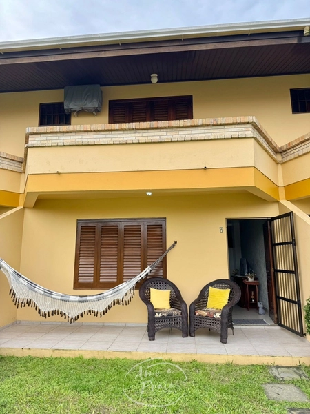 SOBRADO PRÓXIMO AO MAR: 2ª foto da galeria de imagens do imóvel