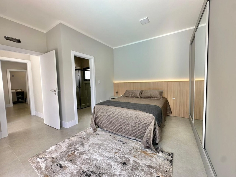 Casa no Centro de Xangrilá: 21ª foto da galeria de imagens do imóvel