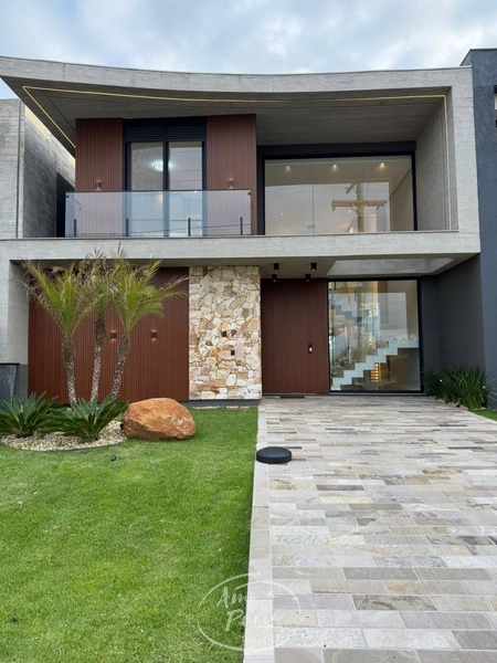 Casa em frente à Infra do Sunset: 2ª foto da galeria de imagens do imóvel