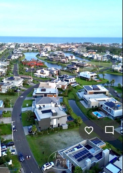 Terreno no Celebration beira Lago!: 3ª foto da galeria de imagens do imóvel