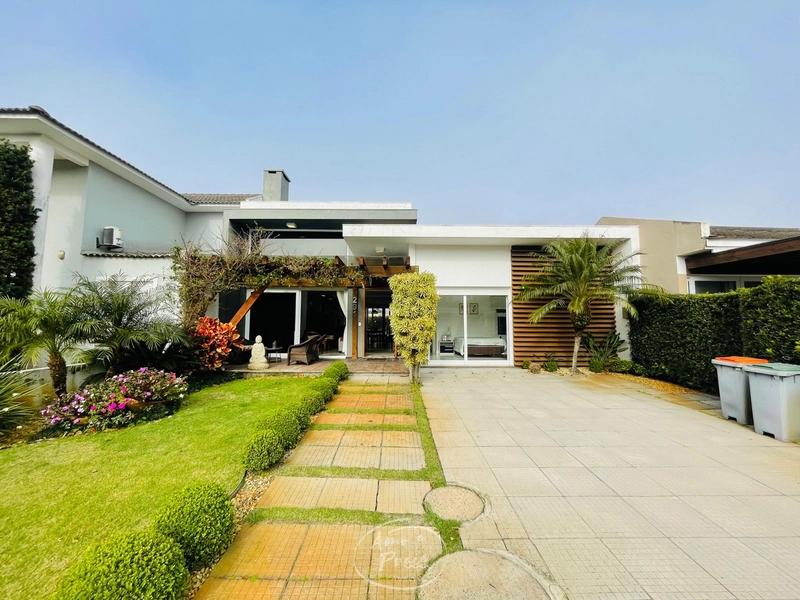 Casa no Condado de Capão!