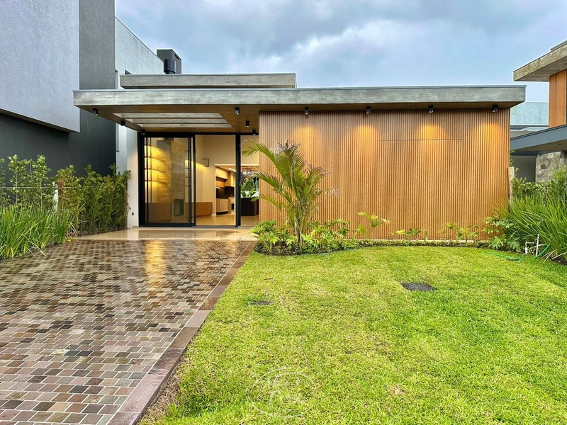 Casa térrea moderna - Condomínio Sunset!: 1ª foto da galeria de imagens do imóvel