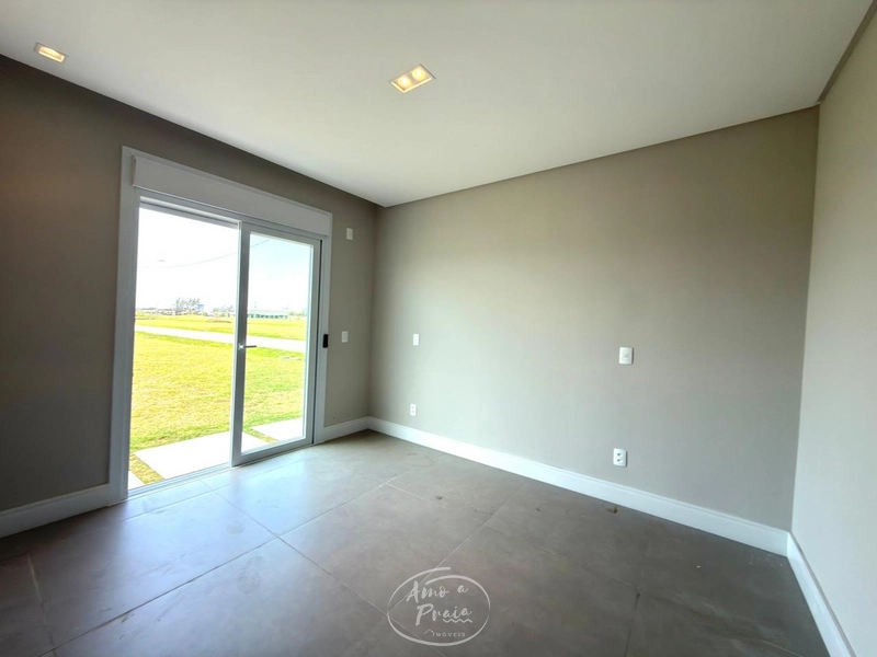 Casa com 4 Suítes e Piscina no Condomínio Joy: 18ª foto da galeria de imagens do imóvel